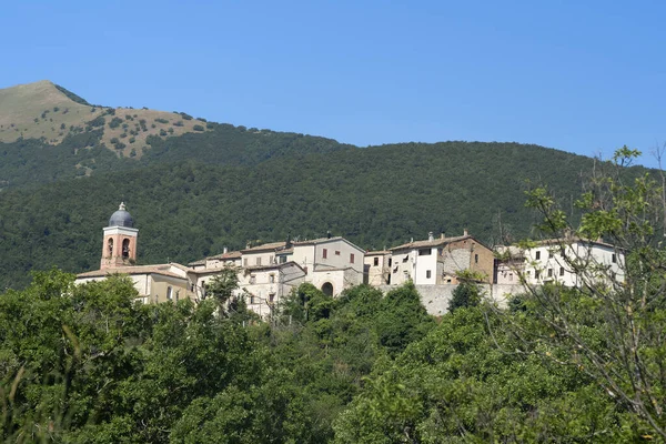 Berglandschap Bij Monte Cucco Fabriano Ancona Marche Italië Zomer Uitzicht — Stockfoto