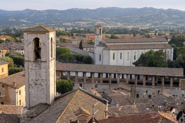 Gubbio, Perugia, Umbria, İtalya: Ortaçağ şehrinin tarihi binaları