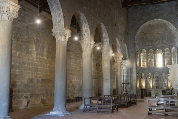 Gropina Arezzo Toscana Italien Interiør Den Middelalderlige Kirke - Stock-foto