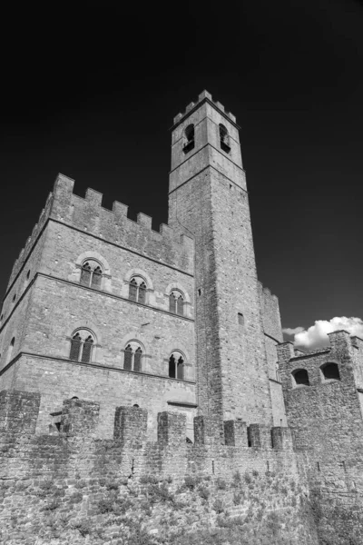 Poppi Arezzo Toskana Italien Mit Seinem Mittelalterlichen Schloss Bekannt Als — Stockfoto