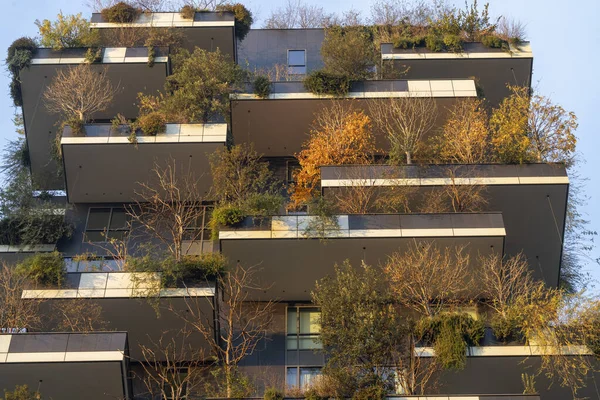 Bosco Verticale Milan Lombardy Talya Bitkileri Olan Modern Kuleler — Stok fotoğraf