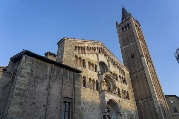 Buiten Middeleeuwse Kathedraal Duomo Van Parma Emilia Romagna Italië Voorzijde — Stockfoto