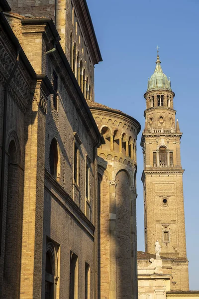 Exteriér Středověké Katedrály Duomo Parmě Emilia Romagna Itálie Zvonice Kostela — Stock fotografie