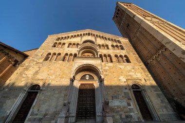 Parma, Emilia-Romagna, İtalya 'nın Ortaçağ Katedrali' nin (Duomo) dışı