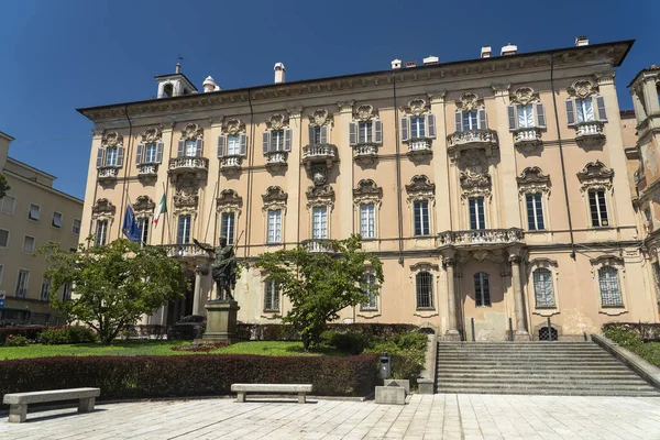 Buiten Van Historisch Paleis Pavia Lombardije Italië — Stockfoto