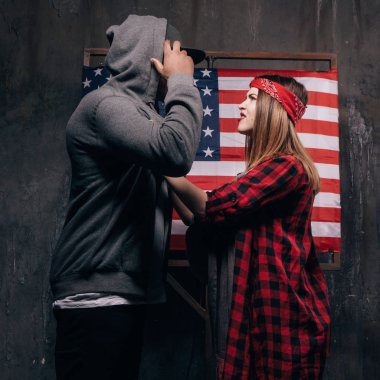 Kıskançlık Amerikan ailesi. Çatışma