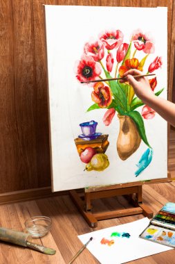 Ressam çizim suluboya çiçek