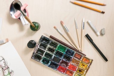 Boyama araçları tasarımcısının ayarla