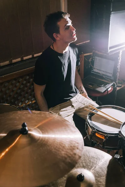 Musical rehearsal. Creating new music on drums — Stock Photo, Image