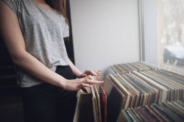 Retro vinil kayıtları seçme. Müzik arka plan