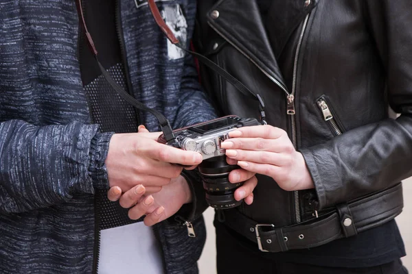 Relationship and technology. Romantic concept — Stock Photo, Image