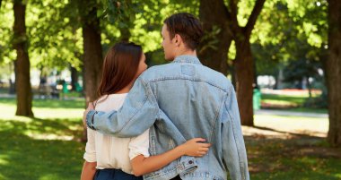 Romantik ilişki kapatın. Yaz aşkı