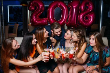 Yeni yıl 2018 kutlama. Mutlu şirket