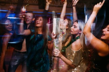Neşeli Noel partisi gece kulübü