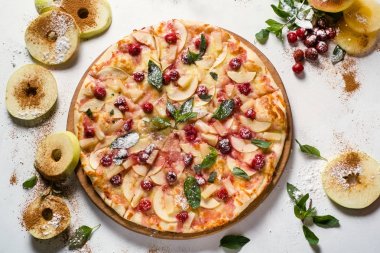 Gıda fotoğrafçılığı elmalı turta meyve pizza kavramı
