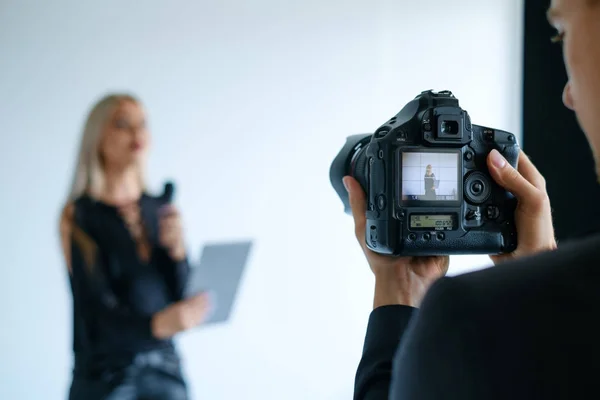 Coulisses caméra de tournage vidéo concept d'équipement — Photo