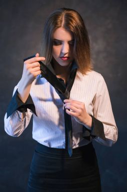 kadın öğretmek öğrenmek düğüm kravat yararlı öğretici