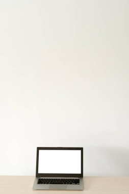 bilgisayar teknolojisi e-ticaret laptop beyaz ekran