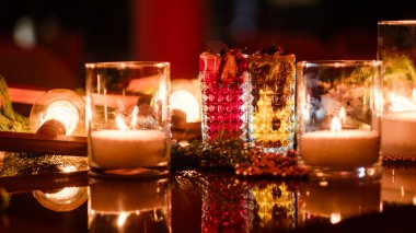 Noel partisi şenlikli içecekler arka plan rahat