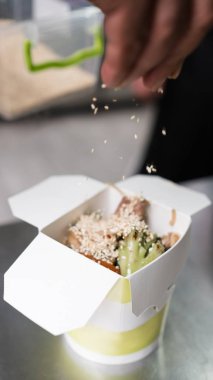 Asya paket servisi olan restoran yemek kutusu hızlı restoran teslimat