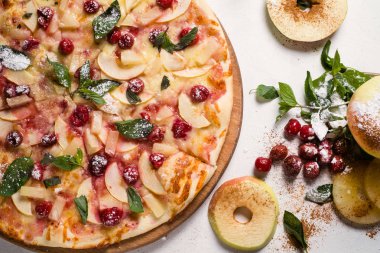 Gıda fotoğrafçılığı elmalı turta meyve pizza kavramı