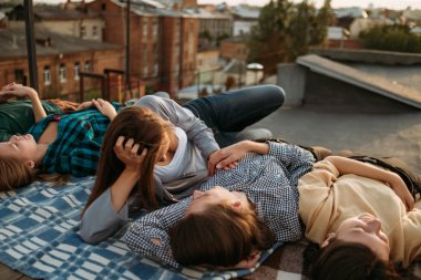 gevşeme hayal ruhu birlik parça farklı kişi