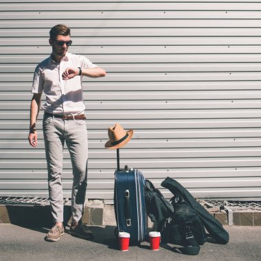 Gezgin bekleyen tatil yaz turizm