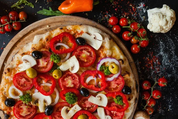 Primavera pizzu zelenina zdravé potraviny — Stock fotografie