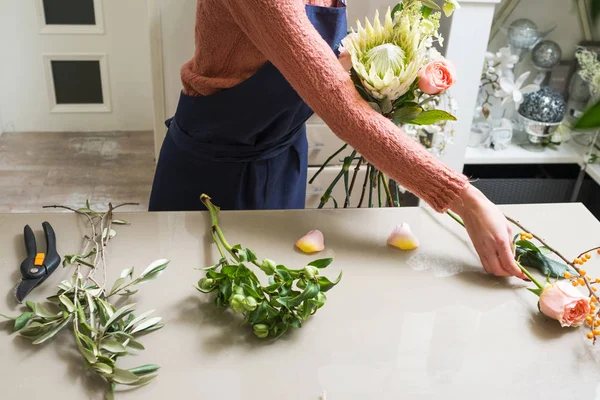 Cursos de floristería arte ikebana compartir habilidades flores — Foto de Stock