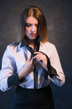 kadın öğretmek öğrenmek düğüm kravat yararlı öğretici