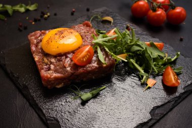 pişmemiş yiyecek restoran yemek yapılmış hazır