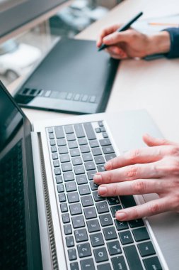 Tasarım yapı proje fikir yaratıcı beceri mimar