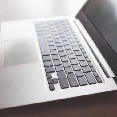 Programcı donanımları oluşturmak app dizüstü bilgisayar teknolojisi