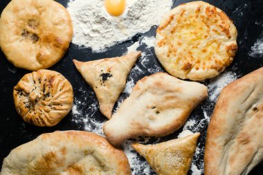 sokak gıda lavaş khachapuri samosa ekmek seyahat