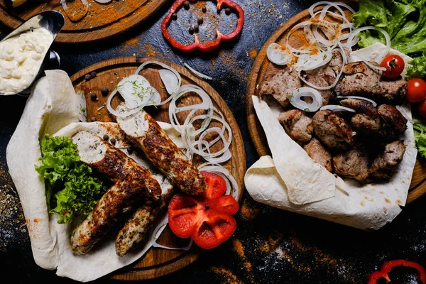 Шашлик шашлик смажене м'ясо вірменської кухні Їжа — стокове фото