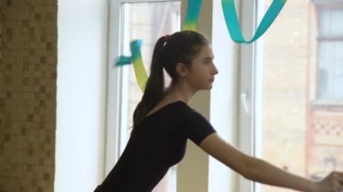 jimnastikçi şerit sanatsal performans eğitim spor