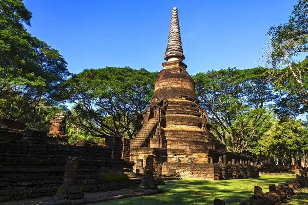 Wat Nang Phaya e la vecchia pagoda — Foto Stock