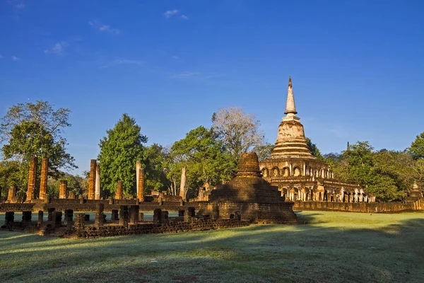  Pagoda Wat Chang Lom ve güneş ışığı sabah 