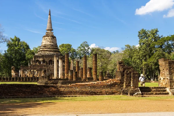 Wat Chang Lom és világos ég — Stock Fotó