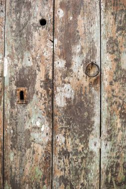 eski yıpranmış kapı.