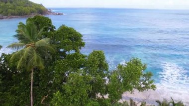 Okyanus ve avuç içi 2, Anse Takamaka Bay 3, Seyşel Adaları Hava görünümünü