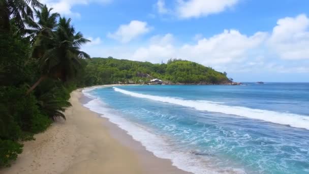 Anse Takamaka Bay 5, ada Mahe, Seyşel Adaları Hava görünümünü — Stok video