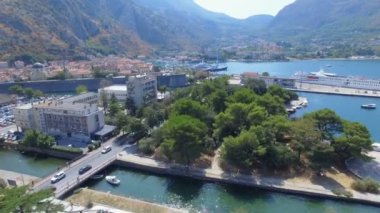 Körfezi Kotor Old Town, Boka Kotorska, Karadağ 1 havadan görünümü