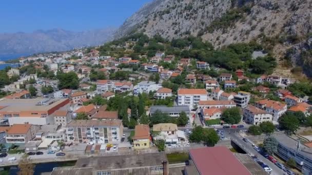 Légi Felvétel Város Kotor Öbölre Hegyekre Montenegrót — Stock videók