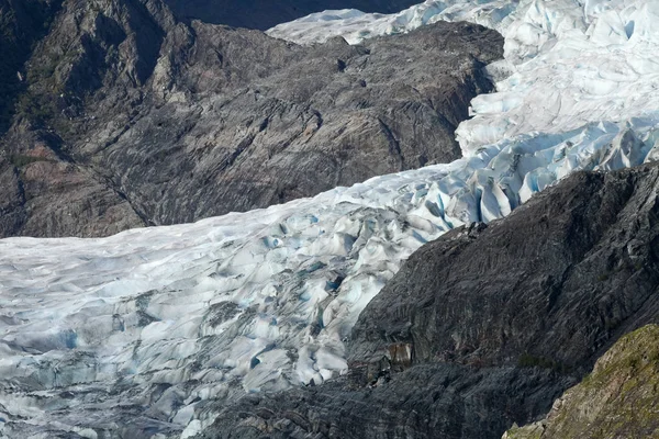 Менденхолл льодовик на Алясці — стокове фото