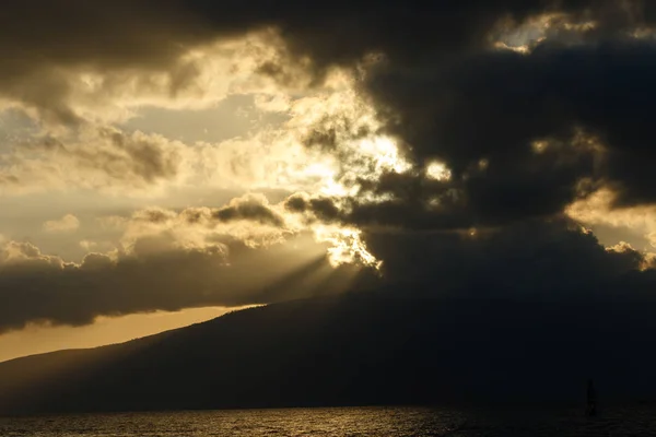 Solnedgången på hawaii — Stockfoto