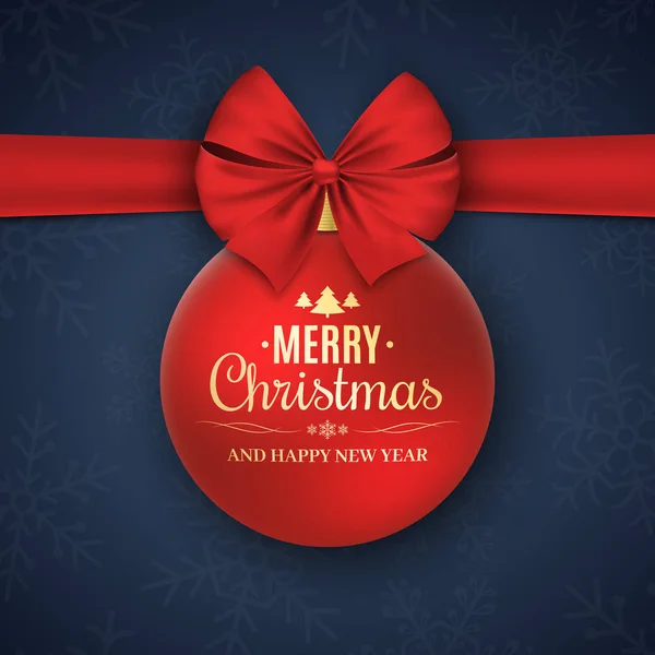 Red Christmas bal met rode realistische lint op blauwe achtergrond met sneeuwvlokken. Uitnodigingskaart voor de vakantie. Gelukkig Nieuwjaar. Gouden tekst met decoraties. Vector — Stockvector