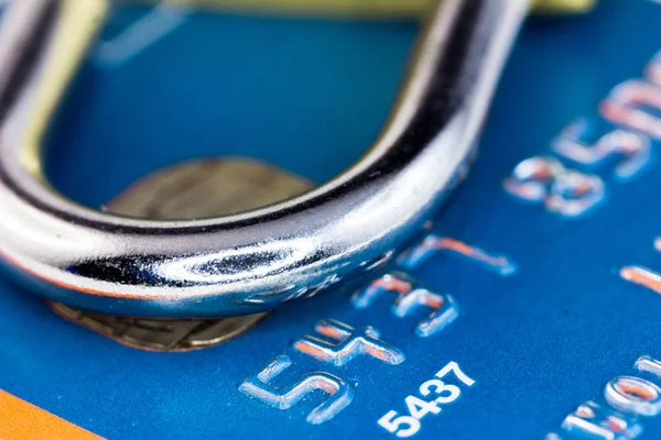 Lock and credit card — Stock Photo, Image