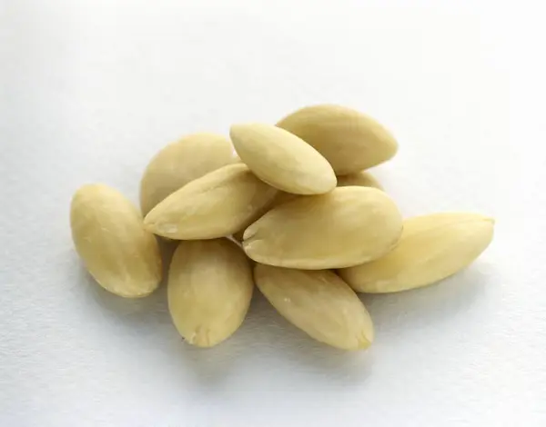 Heap of peeled Almonds — Stock Photo, Image