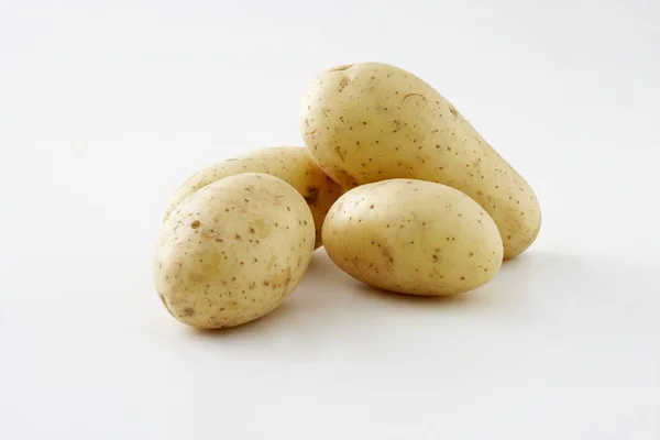 Raw washed potatoes — Stock Photo, Image